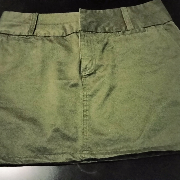 Old navy skirt green sz 8 - Picture 1 of 3